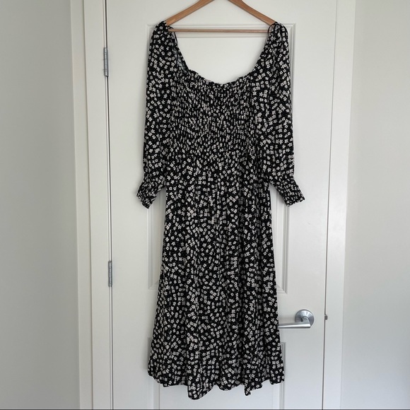 H&M smock-detail dress in black and white floral size L - Picture 9 of 13
